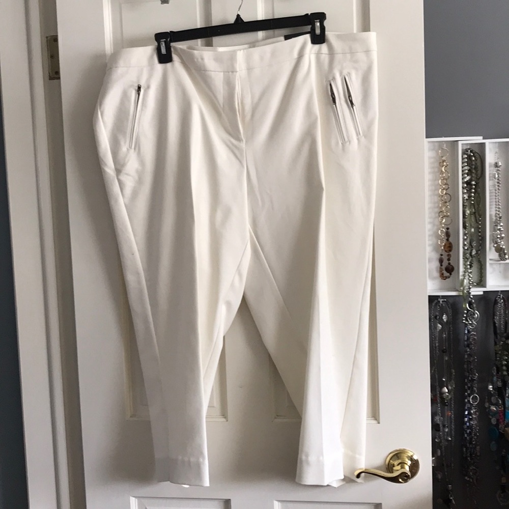 Crop cream pants
